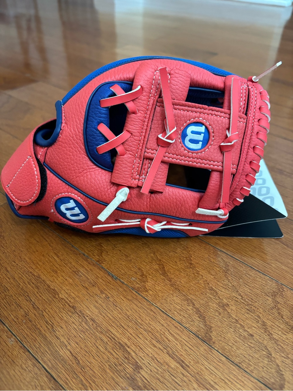Wilson A200 All Position T-Ball 10” Glove Boys Age 2-6 years old Right-Handed